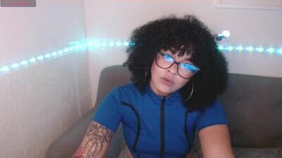 dark_flama public webcam profile photo 8