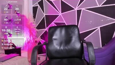 daye_sky public webcam profile photo 5