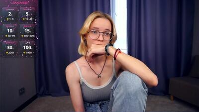 deannmaslen public webcam profile photo 3