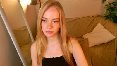 dear_tessa public webcam profile photo 5
