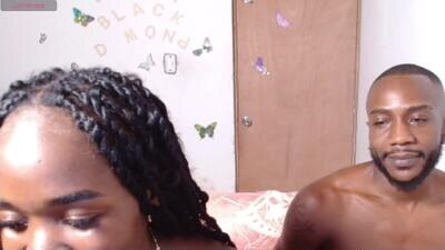 debayokaia public webcam profile photo 2