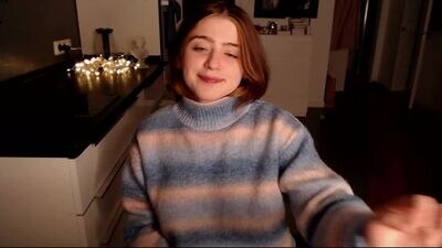 debratower public webcam profile photo 2