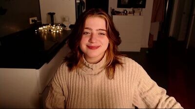 debratower public webcam profile photo 3