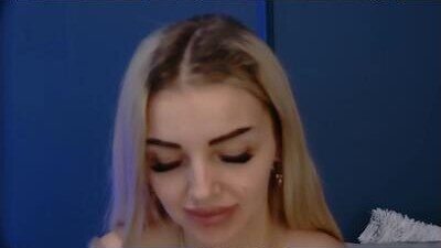deeavip public webcam profile photo 10
