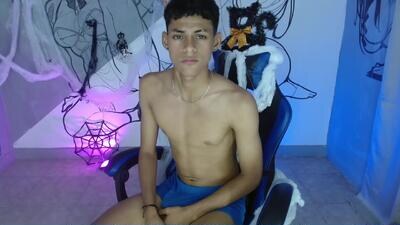 deivid_bigcock1 public webcam profile photo 4