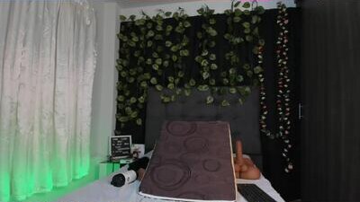 delilah_85 public webcam profile photo 8
