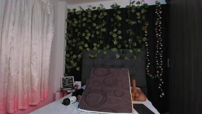 delilah_85 public webcam profile photo 9