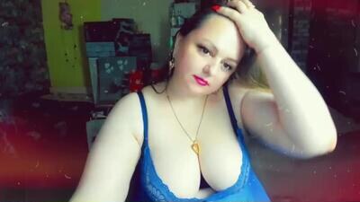 delinnia public webcam profile photo 4