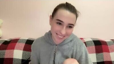 deliverysmile public webcam profile photo 5