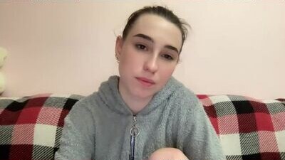 deliverysmile public webcam profile photo 7