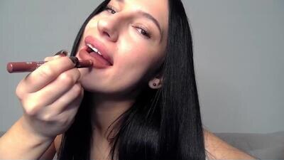delly_love public webcam profile photo 3