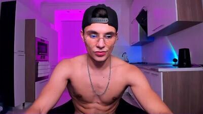 denlover public webcam profile photo 2