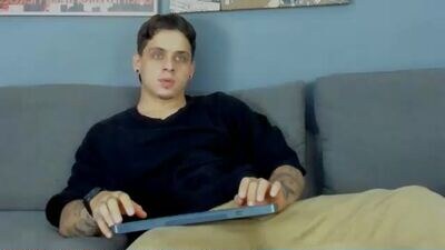 dennis_munera public webcam profile photo 4