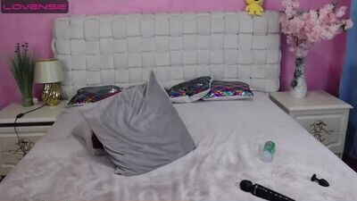 derriestar public webcam profile photo 2