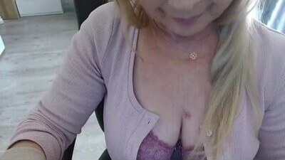 desiresofia public webcam profile photo 9