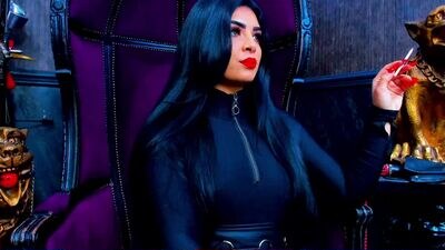 devashaqueen public webcam profile photo 2
