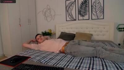devin_ho public webcam profile photo 3