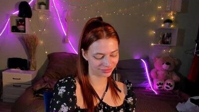 dianawin public webcam profile photo 9