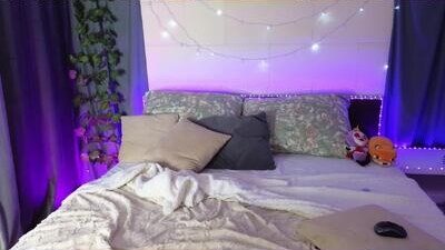 dianinav public webcam profile photo 8