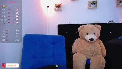 difanny_bonny public webcam profile photo 3