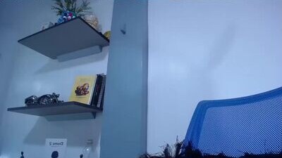 dinaoksana public webcam profile photo 7