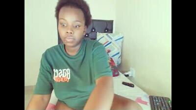 dinnydakrazx public webcam profile photo 4