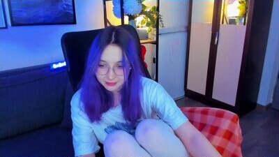 diona_ywu public webcam profile photo 8