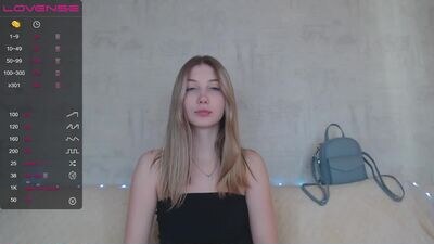 dirtykoshka public webcam profile photo 3
