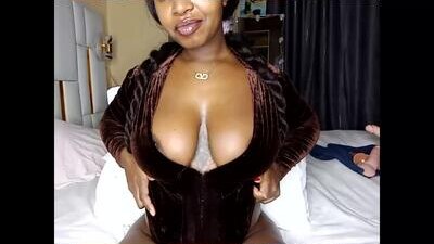 dolllux_gee public webcam profile photo 5