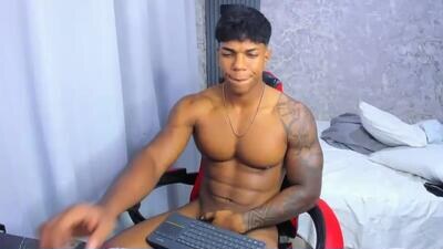 dominic_sg public webcam profile photo 2