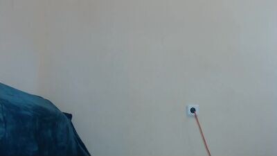 dora_blue_eyed public webcam profile photo 2