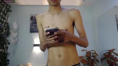 draxblade public webcam profile photo 3