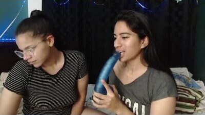 dreamlesbians public webcam profile photo 6