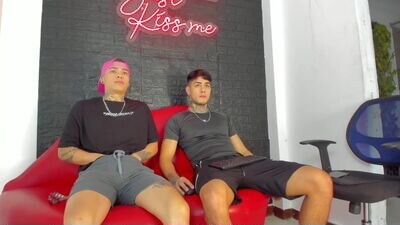 duosexyfring public webcam profile photo 2