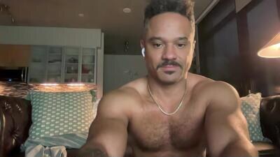 e13ven11 public webcam profile photo 3