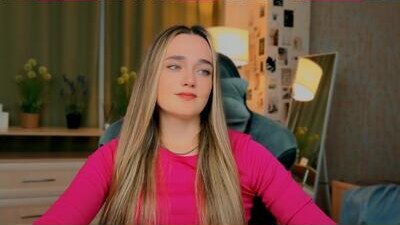 earthfantasyy public webcam profile photo 7
