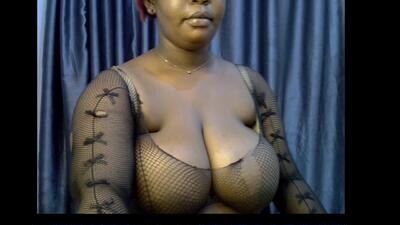 ebony_plumx12 public webcam profile photo 4