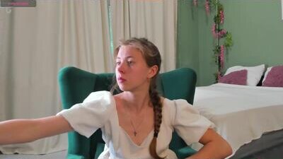 eda_vixen public webcam profile photo 5