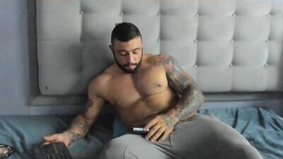 eddie_gunn public webcam profile photo 5