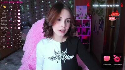 edelinemaher public webcam profile photo 2