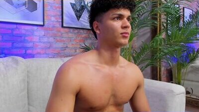 edward_clarck public webcam profile photo 7