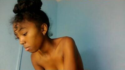 eericca public webcam profile photo 9