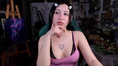 effiemeowley public webcam profile photo 3