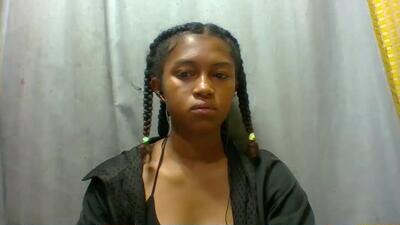 elaliealdy public webcam profile photo 2