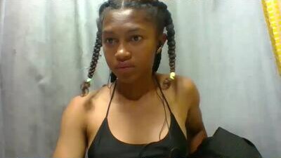 elaliealdy public webcam profile photo 5