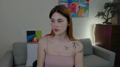 elani_lune public webcam profile photo 7