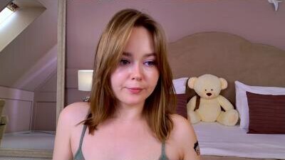 elaravance public webcam profile photo 6