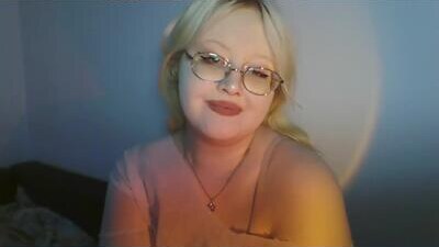 elayne_sweet public webcam profile photo 6