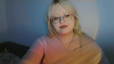 elayne_sweet public webcam profile photo 8
