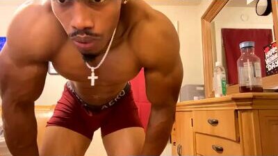 eldisiac public webcam profile photo 10